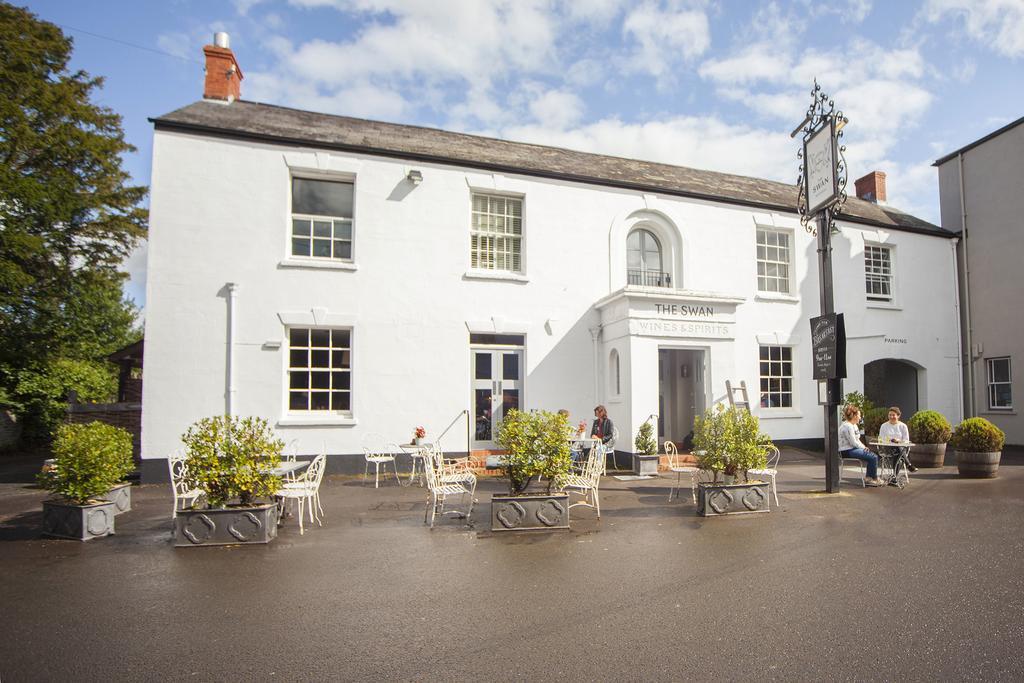 Hotel The Swan Wedmore Exterior foto