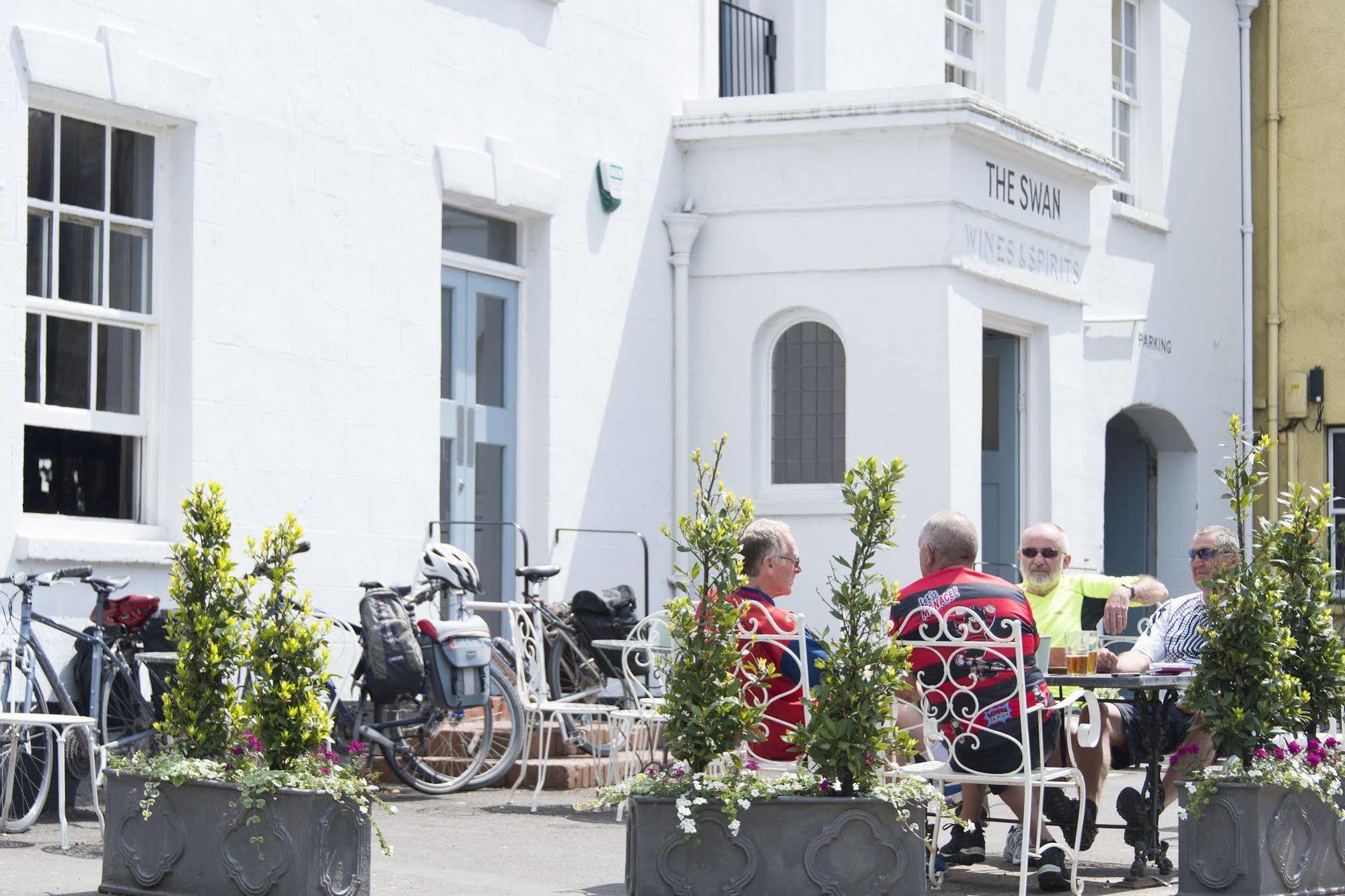 Hotel The Swan Wedmore Exterior foto